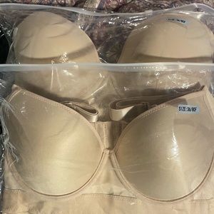 2 Maureened bra’s (as seen on Facebook)